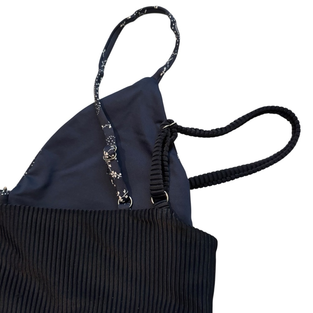 Frankies Bikinis Bellamy Ribbed Bandana Bikini Top in Dixie, Sz S - Picture 13 of 16